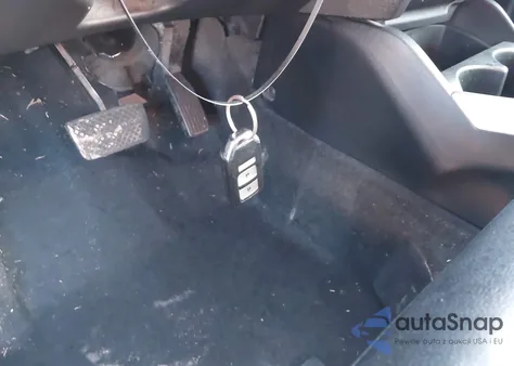 2015 Honda Fit Ex/Ex-L z USA, uszkodzony, nr VIN 3HGGK5H86FM764801